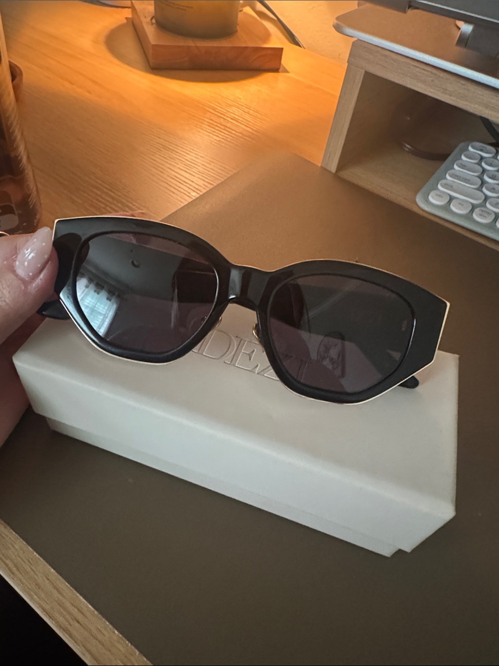 DEZI Black Cat-Eye Sunglasses with Dark Lenses
